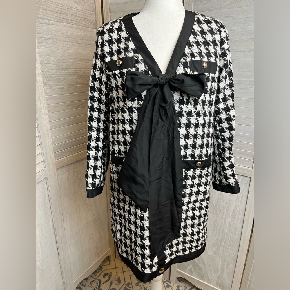 Pomander Place Tuckernuck Houndstooth Coco Tweed Bow Dress szM black/white mini